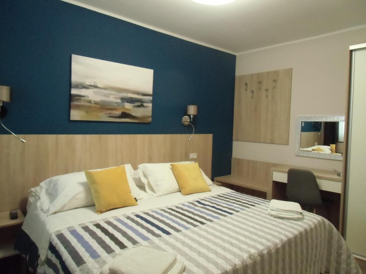 Apartments Romano Rovigno Esterno foto